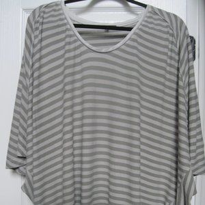 Oska Gray Stripe Top